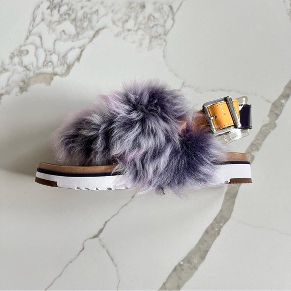 UGG Holly Sheepskin Sandal - Picture 3 of 12